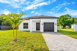 1765 24th Street SW, Vero Beach, FL 32962 Sold 06/18/25