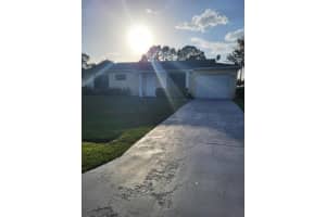 1768 Se Joy Haven Street, Port Saint Lucie