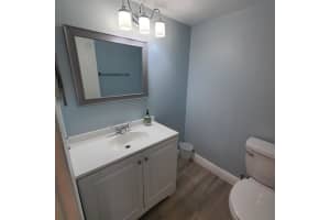 4740 NW 21 St Street 211, Lauderhill, FL 33313 - MLS#R11064910