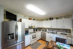 6550 SE Parkwood Drive, Stuart, FL 34997 Sold 04/18/25