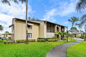 534 Shady Pine Way C1, Greenacres, FL 33415 Sold 05/02/25