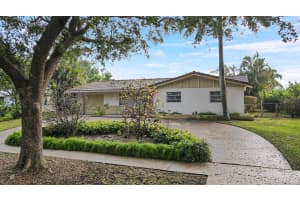 618 Anchorage Drive, North Palm Beach, FL 33408 Sold 06/10/25
