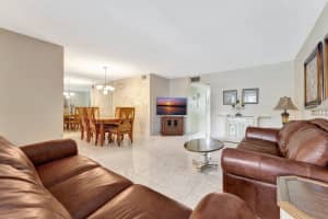 806 SE 7th Street 201, Deerfield Beach, FL 33441 - MLS#R11064948