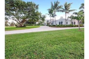 2507 Indian River Drive, Fort Pierce, FL 34950 - MLS#R11064977