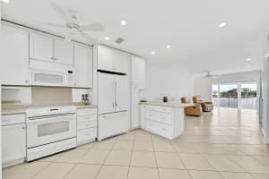 711 NE Harbour Terrace 405, Boca Raton, FL 33431 Sold 04/09/25