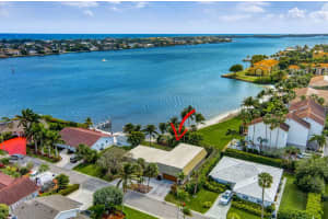 126 Park Lane E, Hypoluxo, FL 33462 Sold 05/01/25