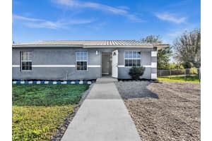 285 SW 9th Avenue, South Bay, FL 33493 Sold 05/02/25