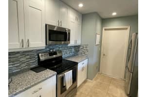 MLS# R11065018, Delray Beach, Florida 33444