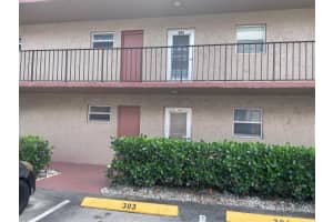 721 Lori Dr 106, Palm Springs, FL 33461 Sold 03/27/25