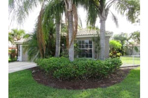 130 Derby Lane, Royal Palm Beach, FL 33411 Sold 06/02/25