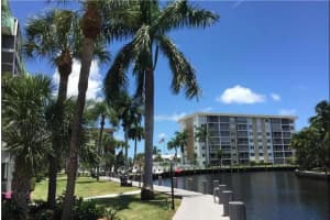 3040 NE 16th Avenue, Oakland Park, FL 33334 - MLS#R11065138