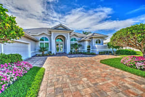 8149 Se Double Tree Drive Hobe Sound, FL 33455 - Off Market