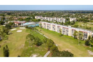 3661 Via Poinciana 509, Lake Worth, FL 33467 Sold 05/27/25