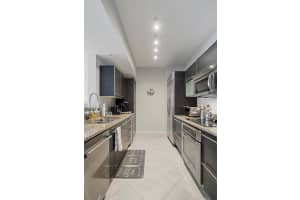 550 Okeechobee Boulevard 1609, West Palm Beach, FL 33401 - MLS#R11065207