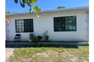 410 S D Street, Lake Worth Beach, FL 33460 Sold 06/11/25