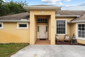 209 SW Exora Terrace, Port Saint Lucie, FL 34953 Sold 04/15/25