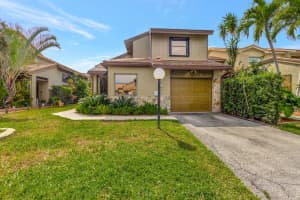 5020 Cayenne Lane, Palm Beach Gardens, FL 33418 Sold 04/25/25
