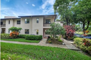 9266 Vista Del Lago H, Boca Raton, FL 33428 Sold 06/27/25