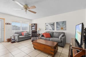 132 Camden F, West Palm Beach, FL 33417 Sold 06/02/25