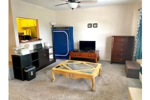 384 Tilford R, Deerfield Beach, FL 33442 - MLS#R11065292