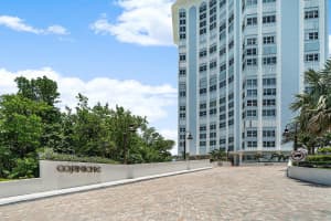 5200 Ocean Drive, Riviera Beach, FL 33404 - MLS#R11065361