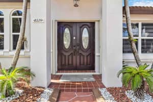 8514 SW 163rd Place, Miami, FL 33193 Sold 04/16/25