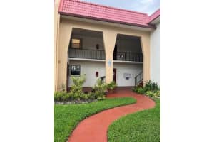 110 Lake Anne Drive 110, West Palm Beach