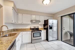 217 Thorn Apple Court, Royal Palm Beach, FL 33411 Sold 04/02/25