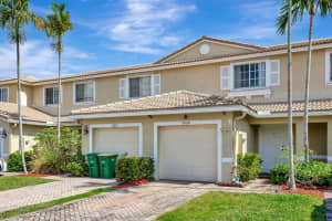 5904 Royal Way, Tamarac, FL 33321 Sold 04/28/25