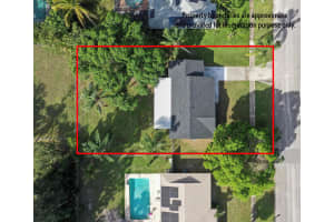 457 NE Camelot Drive, Port Saint Lucie, FL 34983 Sold 05/12/25