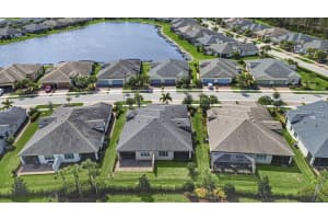 11603 SW Lake Park Drive, Port Saint Lucie, FL 34987 - MLS#R11065613