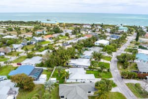 1914 Cypress Avenue, Fort Pierce, FL 34949 Sold 04/30/25