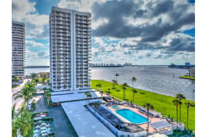 123 Lakeshore Drive, North Palm Beach, FL 33408 - MLS#R11065620