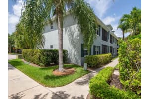 4350 Doubles Alley Drive 102, Vero Beach, FL 32967 - MLS#R11065705