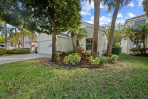 113 Berenger Walk, Royal Palm Beach, FL 33414 Sold 04/18/25