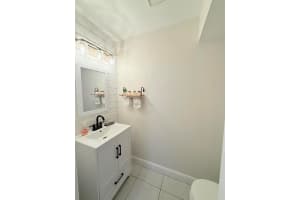 9945 Kamena Circle, Boynton Beach, FL 33436 Sold 08/19/25