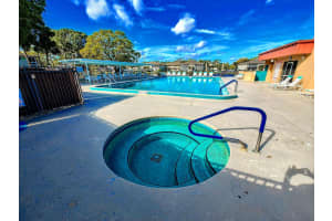 28 Lake Vista Trail 205, Port Saint Lucie, FL 34952 Sold 05/02/25