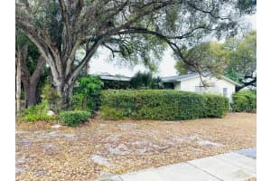 679 SW 17th Court, Boca Raton, FL 33486 Sold 03/17/25
