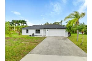 18063 Hamlin Boulevard, The Acreage, FL 33470 Sold 04/09/25