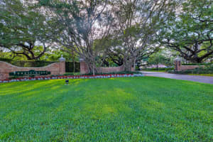 2674 Pinewood Court, Davie, FL 33328 Sold 04/18/25