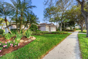 5657 SE Forest Glade Trail, Hobe Sound, FL 33455 Sold 04/15/25