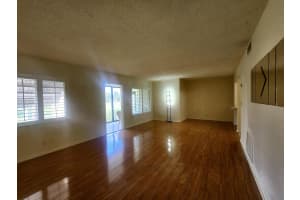 332 Pine Ridge Circle B-1, Greenacres, FL 33463 Sold 04/17/25