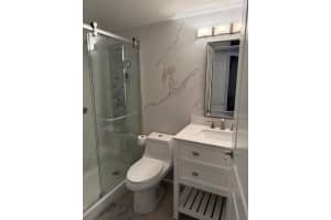 1035 Lake Shore Drive 101, Lake Park, FL 33403 Sold 09/12/25