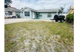 513 El Vedado, West Palm Beach, FL 33405 - MLS#R11065894