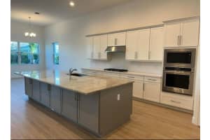 10036 Seagrass Way, Palm Beach Gardens, FL 33412 - MLS#R11066026