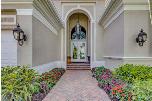 120 Via Mariposa, Palm Beach Gardens, FL 33418 - MLS#R11066061