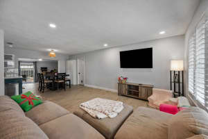 16 Ridgewood Circle, Tequesta, FL 33469 Sold 08/07/25