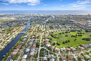 300 N Country Club Boulevard, Boca Raton, FL 33487 Sold 03/26/25