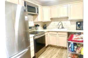 913 S 11th Street, Lantana, FL 33462 Sold 06/24/25