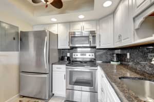 70 Monaco B, Delray Beach, FL 33446 Sold 08/18/25